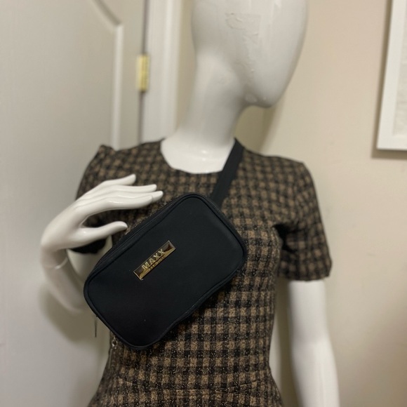 Maxx belt bag double zipper adjustable strap very clean new conditions - Picture 13 of 16